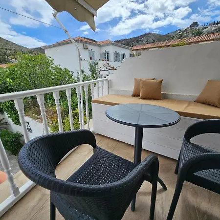 Guest house Kirki Hydra