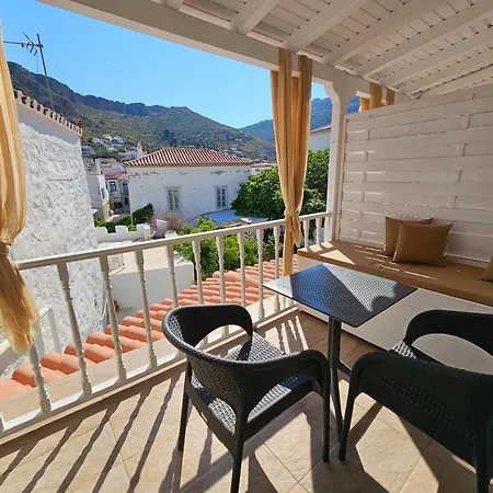 Guest house Kirki Hydra 3*