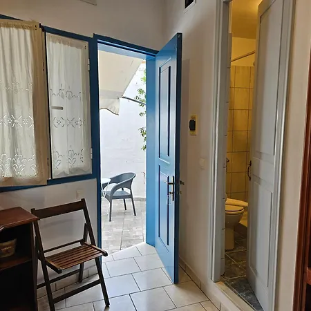 Kirki Hydra Guest house