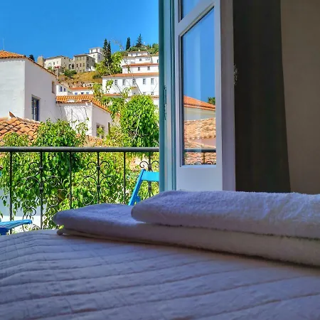 Kirki Hydra Guest house 3*